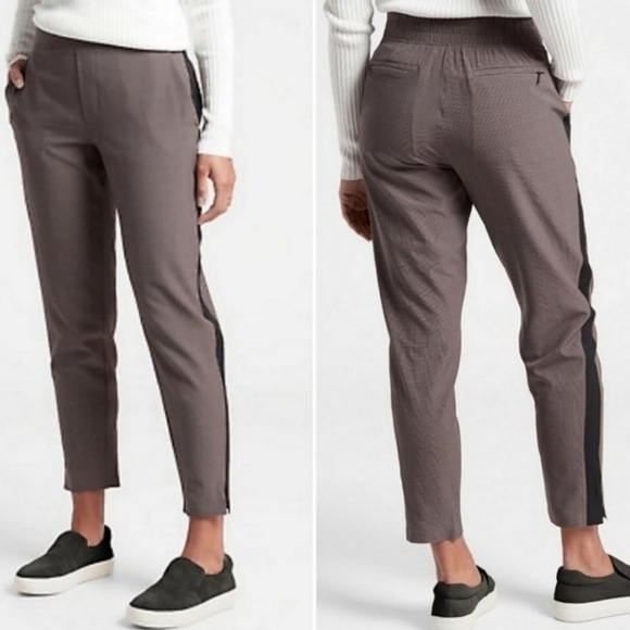 Athleta Pants - Athleta Plaid Brooklyn Ankle Pant #22457